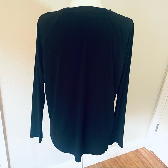 Michael Kors Women's Size Large Black Keyhole Front Long Sleeve Stretch Blouse. - Picture 5 of 8